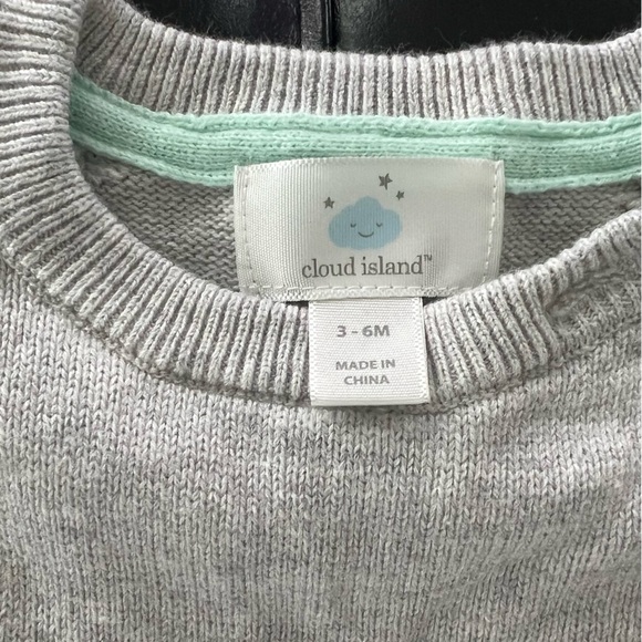 4 Outfits for Baby- 3-6 Months - Picture 10 of 10